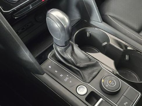 Used 2021 Volkswagen Atlas SEL image 40