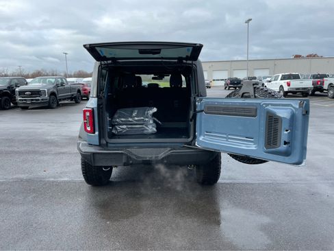 New 2025 Ford Bronco Badlands image 13