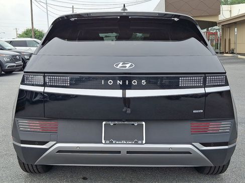 Certified 2023 Hyundai Ioniq 5 SEL w/ Cargo Package AWD/4WD image 6
