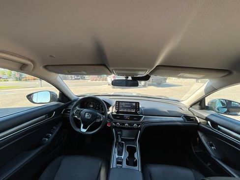 Used 2021 Honda Accord LX image 32