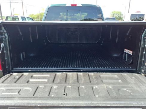 Used 2016 Ford F150 XLT w/ Equipment Group 302A Luxury AWD/4WD image 9