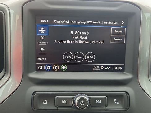 Used 2025 Chevrolet Silverado 1500 Custom image 13