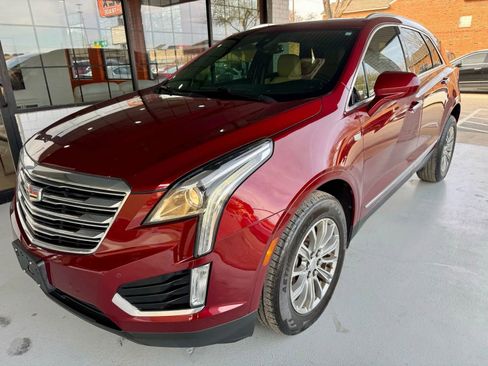 Used 2017 Cadillac XT5 Luxury w/ Driver Awareness Package image 7