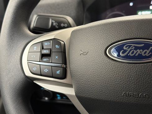 New 2026 Ford Explorer Active image 21