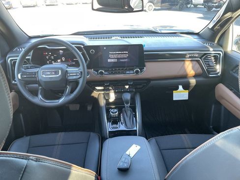 New 2026 GMC Canyon AT4 image 12