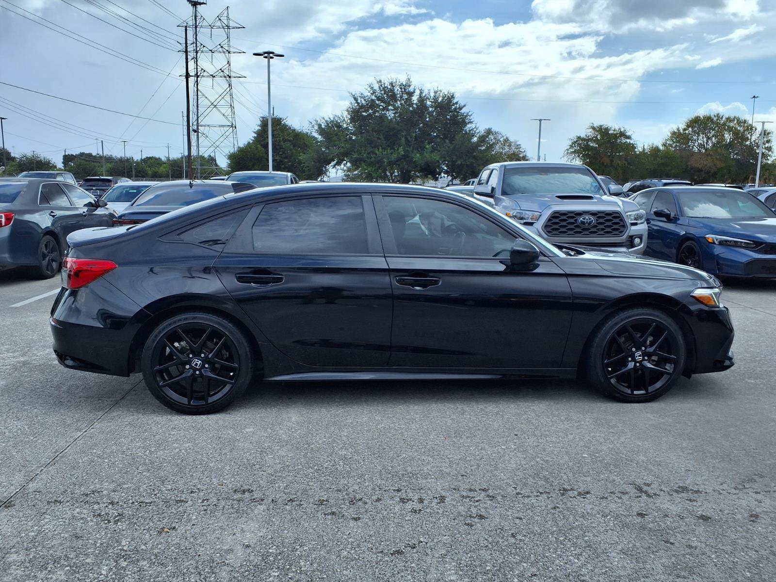 Used 2023 Honda Civic Sport image 24