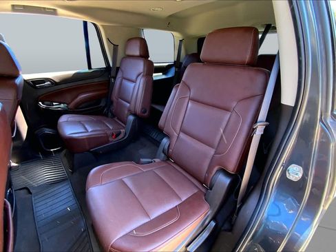 Used 2019 Chevrolet Tahoe Premier AWD/4WD image 23