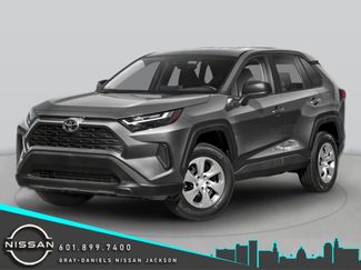 Used 2023 Toyota RAV4 LE video 1