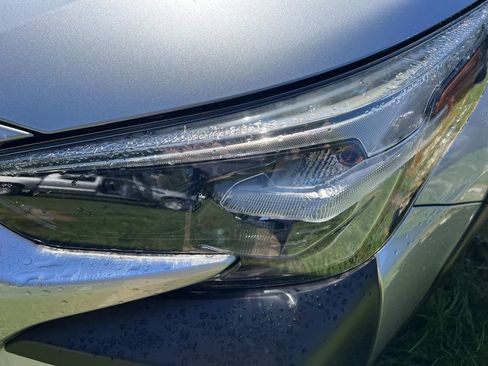 Certified 2025 Subaru Outback Premium AWD/4WD image 7