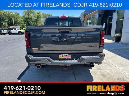 New 2026 RAM 1500 Big Horn AWD/4WD image 6