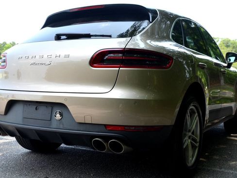 Used 2016 Porsche Macan S image 8
