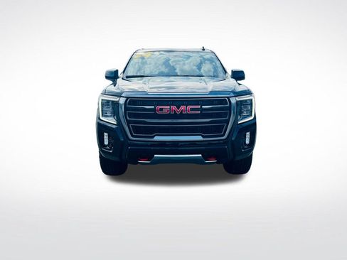 Used 2024 GMC Yukon XL AT4 w/ Technology Package AWD/4WD image 12