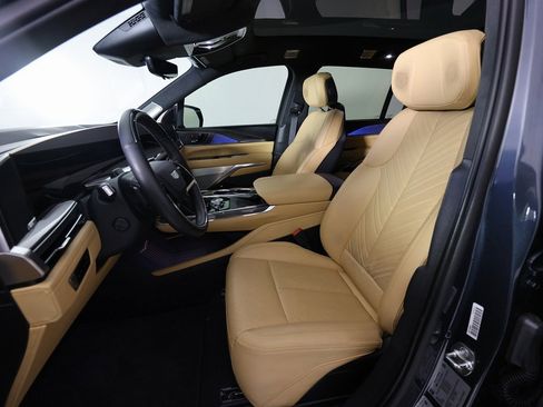 Used 2025 Cadillac Escalade IQ Sport 2 image 20