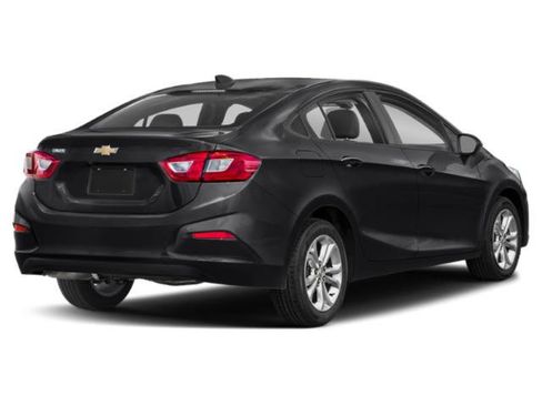 Used 2019 Chevrolet Cruze LS w/ LS Convenience Package FWD image 2
