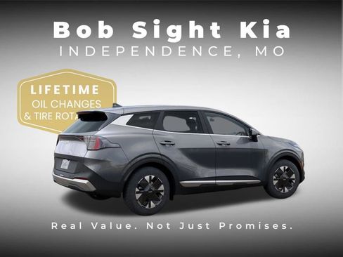 New 2026 Kia Sportage LX FWD image 6