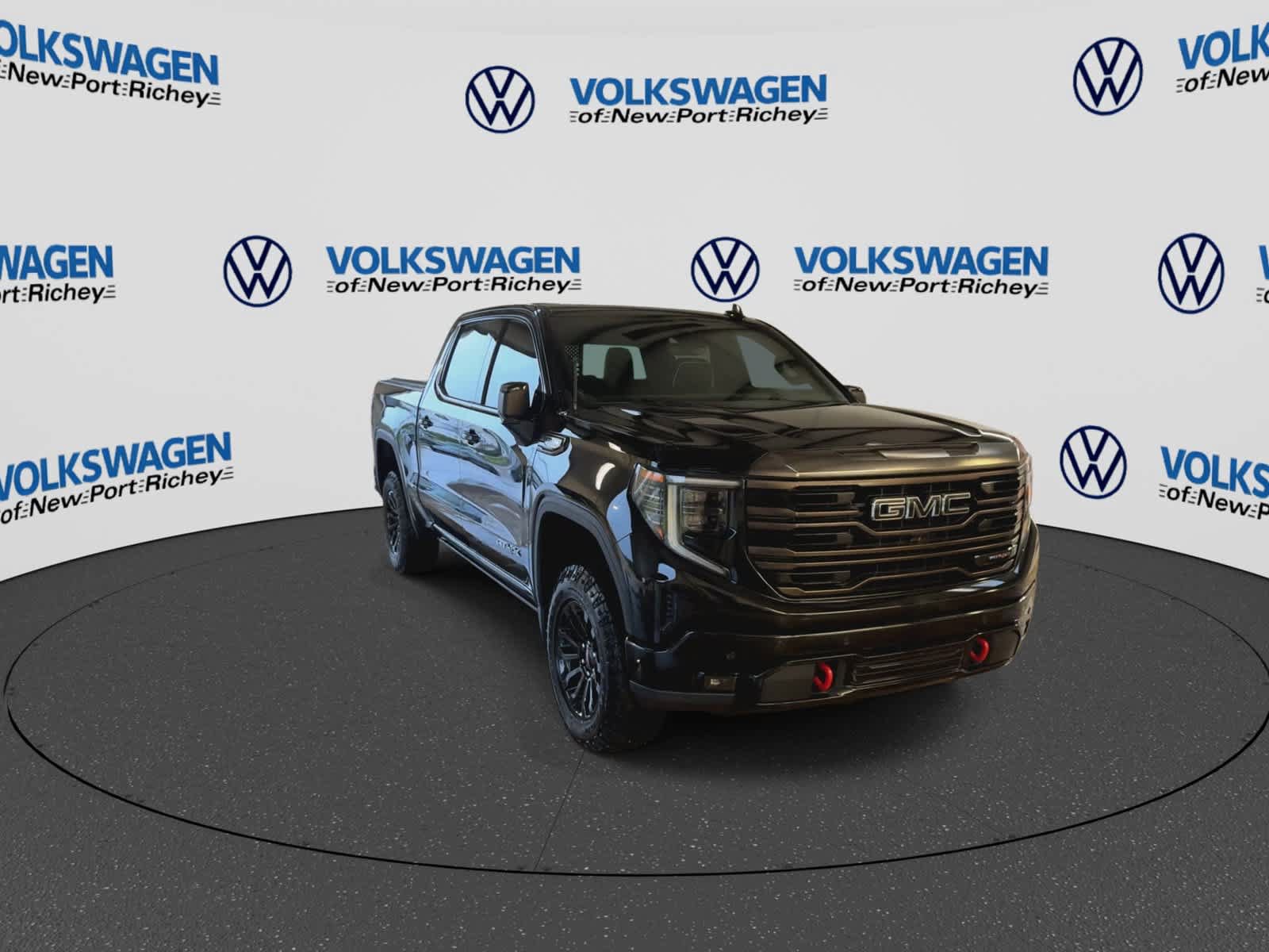 Used 2023 GMC Sierra 1500 AT4X AWD/4WD image 2