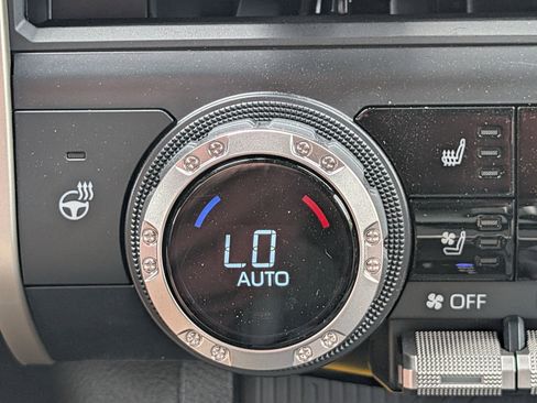 Used 2024 Toyota Tacoma 4x4 Double Cab Hybrid image 26