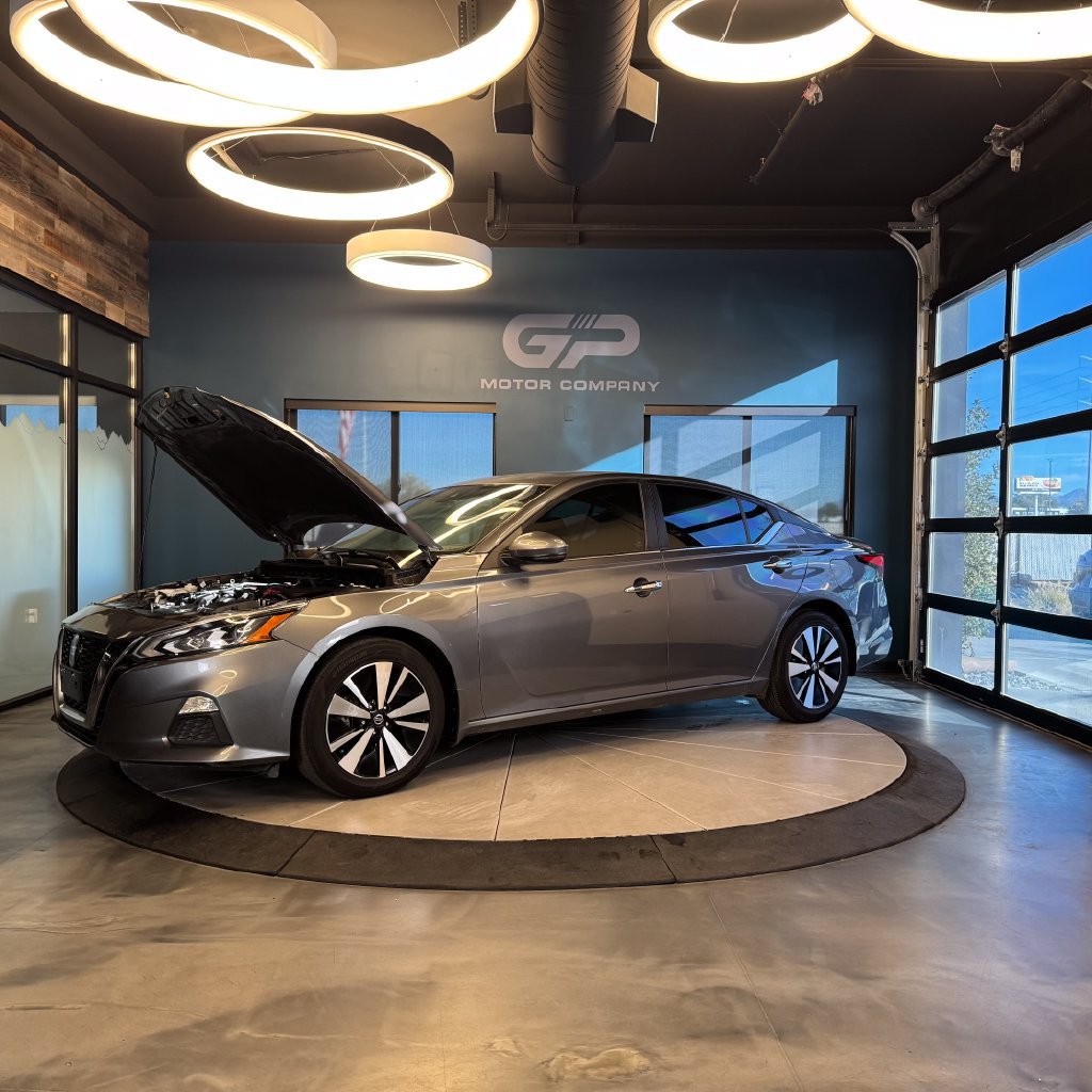 Used 2021 Nissan Altima 2.5 SV w/ SV Premium Package FWD image 25
