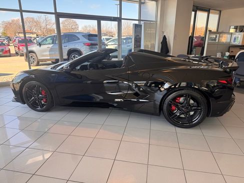 New 2026 Chevrolet Corvette Stingray Premium Conv w/ Z51 Performance Package image 3