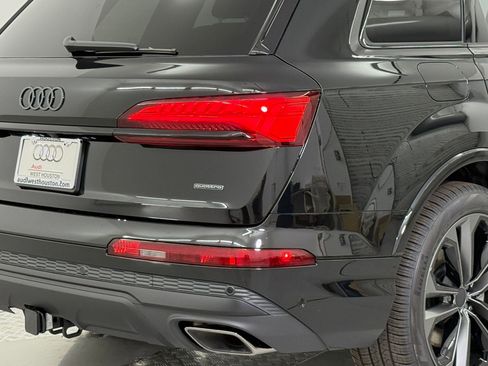New 2026 Audi Q7 3.0T Premium Plus AWD/4WD image 12