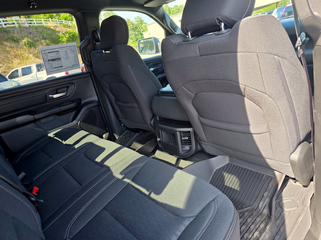 New 2026 RAM 1500 Warlock AWD/4WD image 24