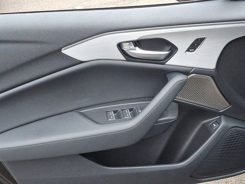 Certified 2022 Acura TLX w/ Technology Package image 12