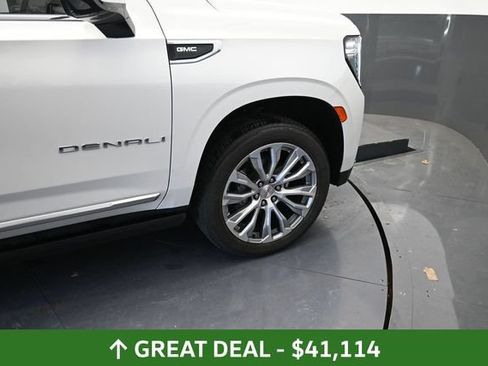 Used 2021 GMC Yukon Denali w/ Denali Premium Package AWD/4WD image 29