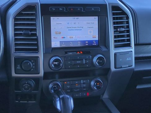 Used 2020 Ford F150 Platinum w/ Equipment Group 701A Luxury image 32