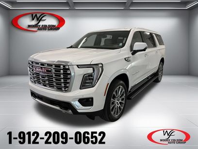 New 2026 GMC Yukon XL Denali w/ Sun & Power Step Package