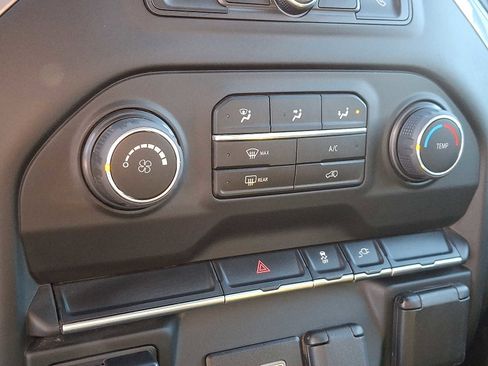 Used 2022 Chevrolet Silverado 3500 W/T w/ WT Convenience Package image 13