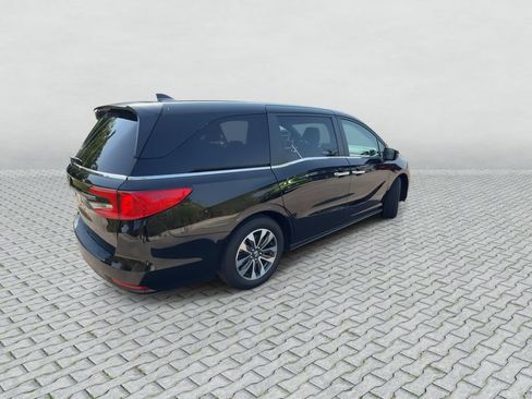 Used 2023 Honda Odyssey EX-L image 8