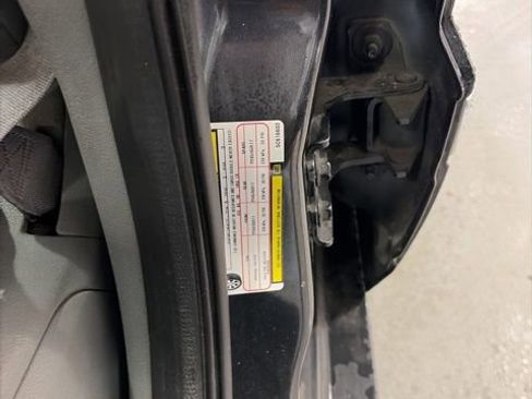 Used 2005 Jeep Grand Cherokee Limited image 29