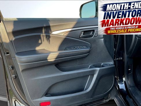Used 2023 Honda Passport TrailSport image 23