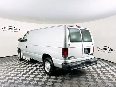 Used 2012 Ford E-150 and Econoline 150 w/ Commercial Cargo Van Pkg image 6