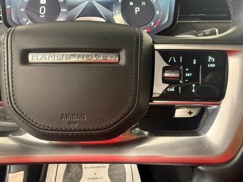 Used 2023 Land Rover Range Rover SE AWD/4WD image 32