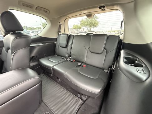 Used 2023 INFINITI QX80 Luxe w/ All-Season Package RWD image 33