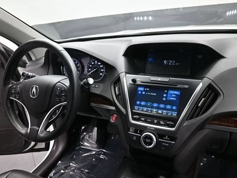 Used 2020 Acura MDX SH-AWD image 16
