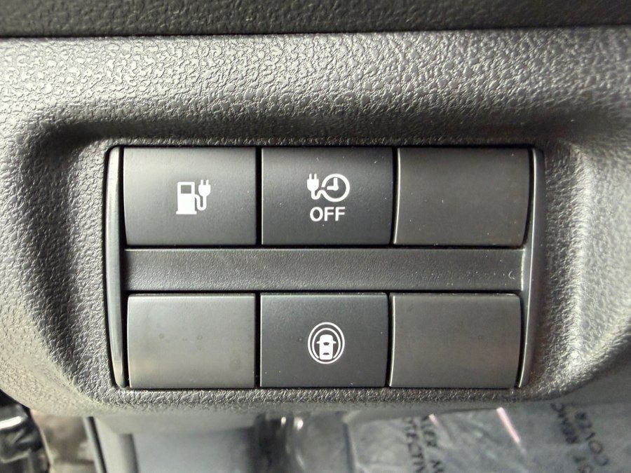 Used 2025 Nissan Leaf S FWD image 14