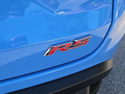 Used 2024 Chevrolet Trax RS w/ Sunroof Package FWD image 9