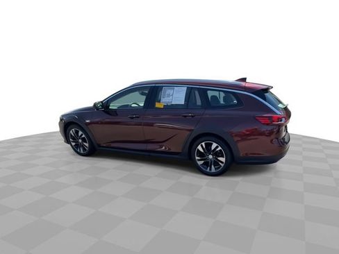 Used 2019 Buick Regal Essence w/ Driver Confidence Package I AWD/4WD image 5