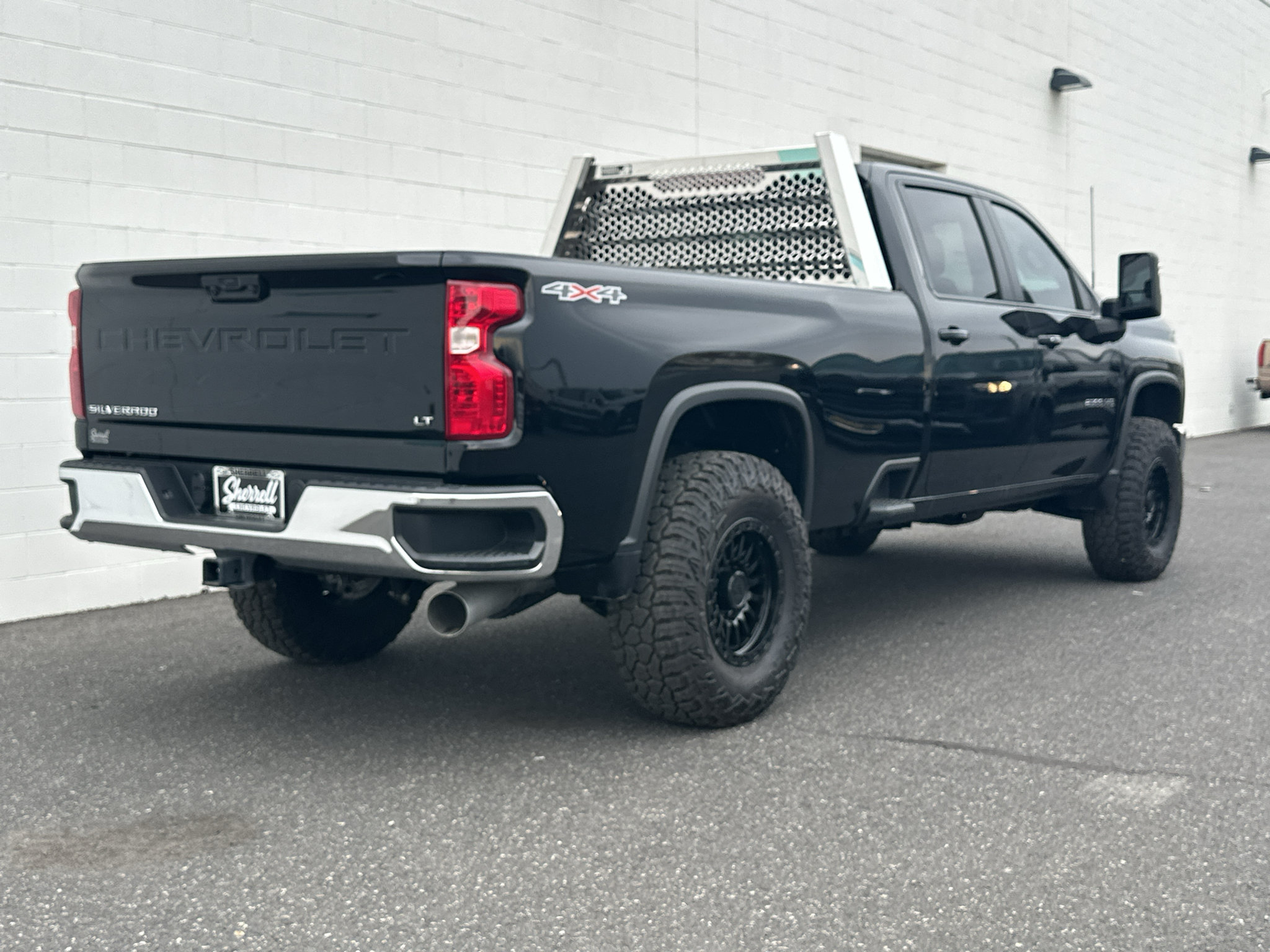 Used 2026 Chevrolet Silverado 2500 LT AWD/4WD image 4