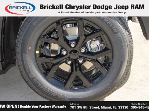 New 2025 Jeep Grand Cherokee Altitude image 37