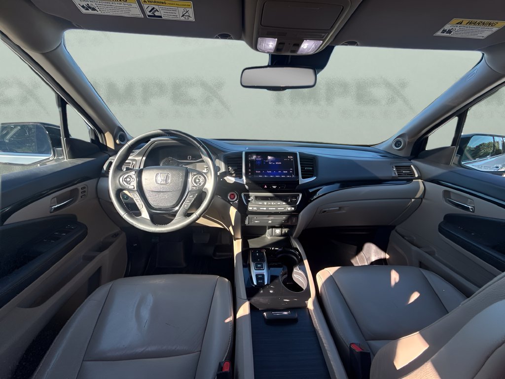 Used 2017 Honda Pilot Touring image 12