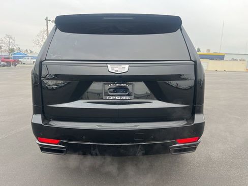 Used 2021 Cadillac Escalade Sport w/ Heavy-Duty Trailer Package image 4