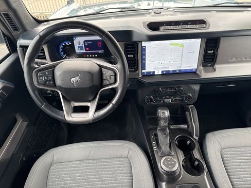 Used 2022 Ford Bronco Outer Banks w/ Sasquatch Package image 11