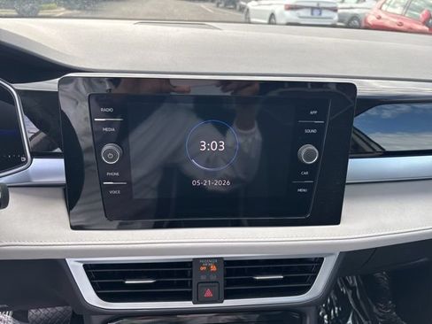 New 2026 Volkswagen Taos SE AWD/4WD image 21
