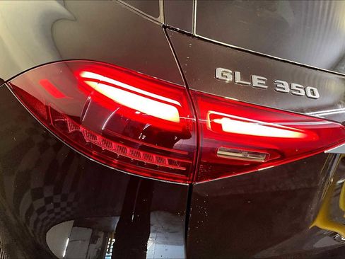 New 2026 Mercedes-Benz GLE 350 4MATIC image 5