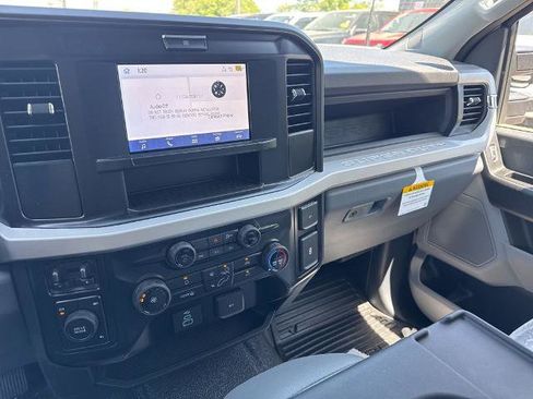 New 2026 Ford F550 4x4 Supercab Super Duty image 37