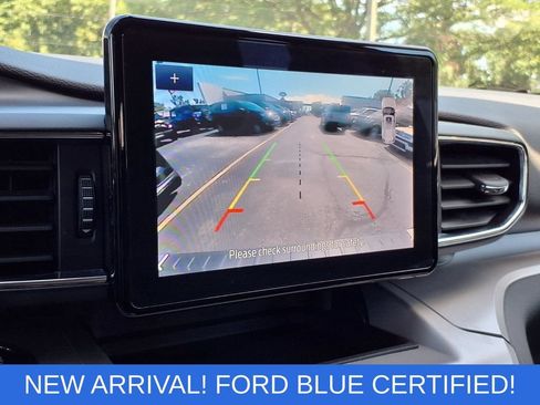 Certified 2024 Ford Explorer XLT w/ Equipment Group 202A AWD/4WD image 9