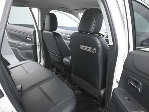 Used 2017 Mitsubishi Outlander Sport SEL FWD image 22